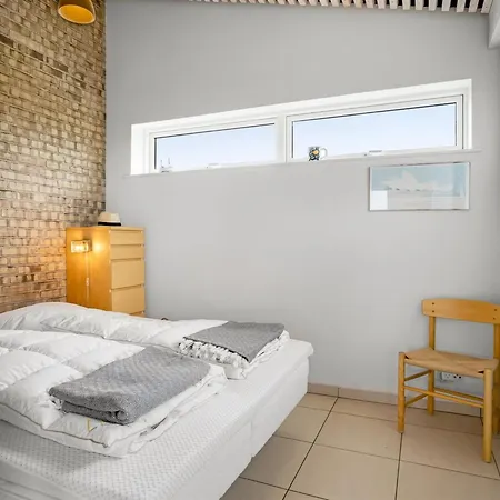 Tinea - 50m From The Sea By Interhome Feriehus